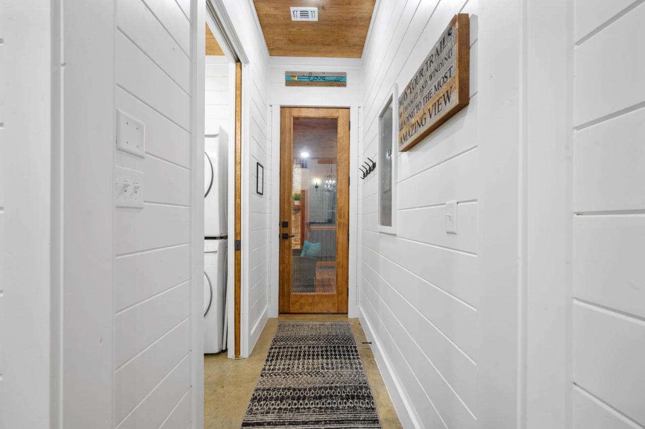 Bella Luna Cabin - Cozy Farmhouse Cabin, Private Deck, Swing Set, Fire Pit, Hot Tub Villa Broken Bow Exterior foto